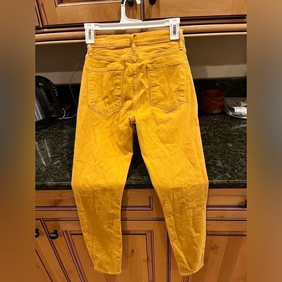 FRAME le high skinny crop yellow jeans size 26 - Picture 3 of 3